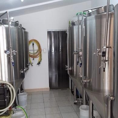 Cervecería, fábrica y vivienda en Lago Puelo, Chubut