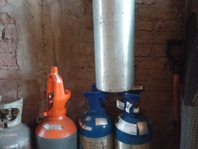 Barriles conector g y tubos de co2